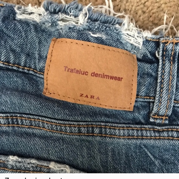 Zara jean shorts super cute worn look - Picture 3 of 3